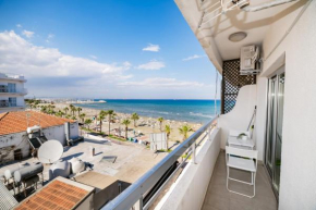 Quattro Beachfront Sea View Ap 34